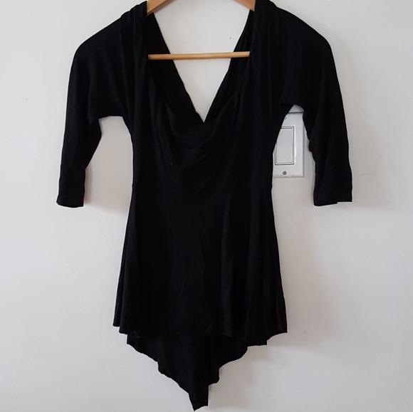 Guess by Marciano Black Deep V Twist Top - Picture 3 of 4